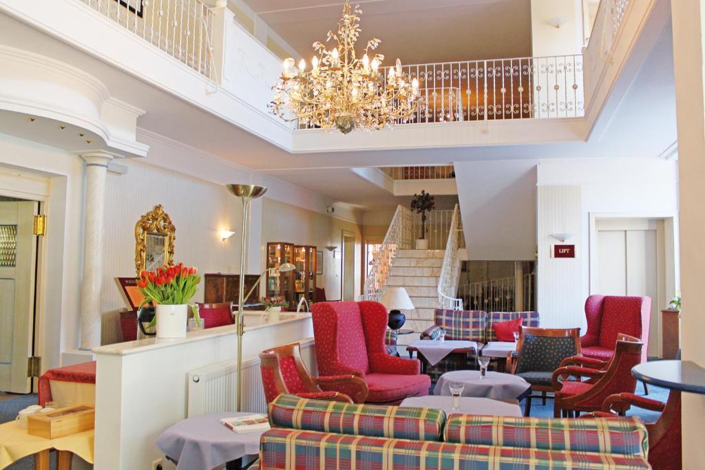 Hotel Quellenhof باد بيرنباخ المظهر الخارجي الصورة